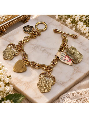 Women's Unbranded Gold Tone Shield Charm Bracelet Black & Gold